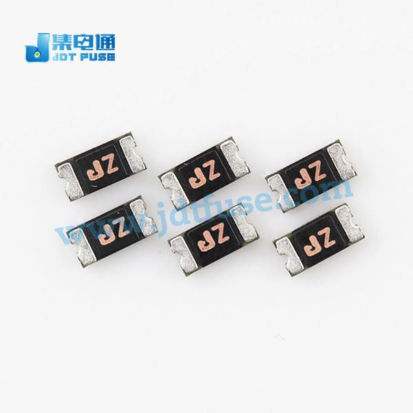 貼片可恢復(fù)保險(xiǎn)絲